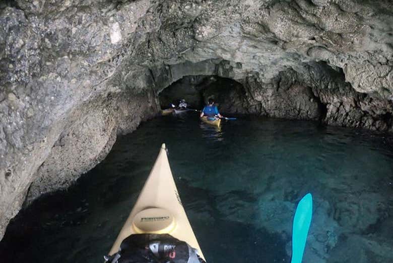Découvrez des grottes !