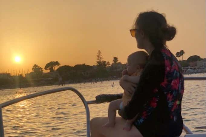 ¡Momento foto con el atardecer de fondo!