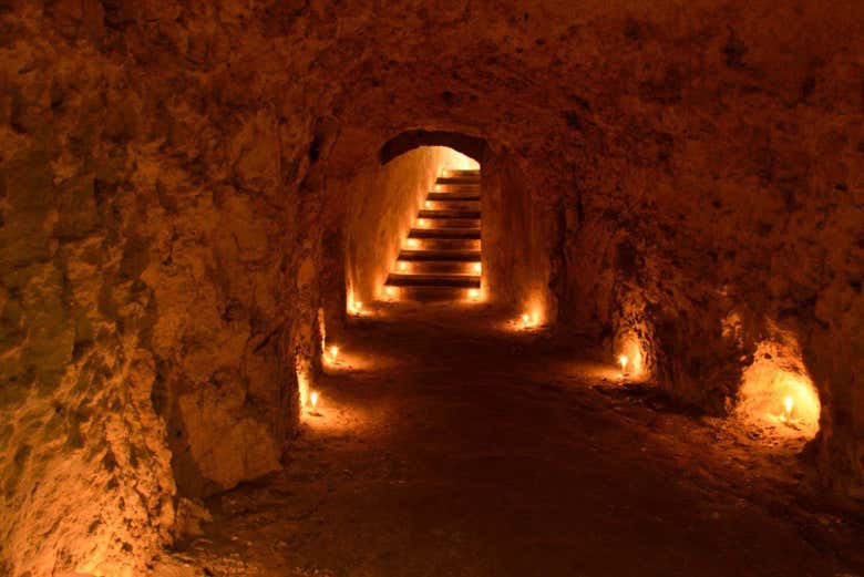 Escaliers dans les souterrains de Cagliari