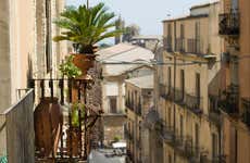 Private Tour of Caltagirone