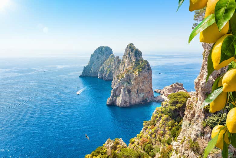 Los famosos farallones de Capri