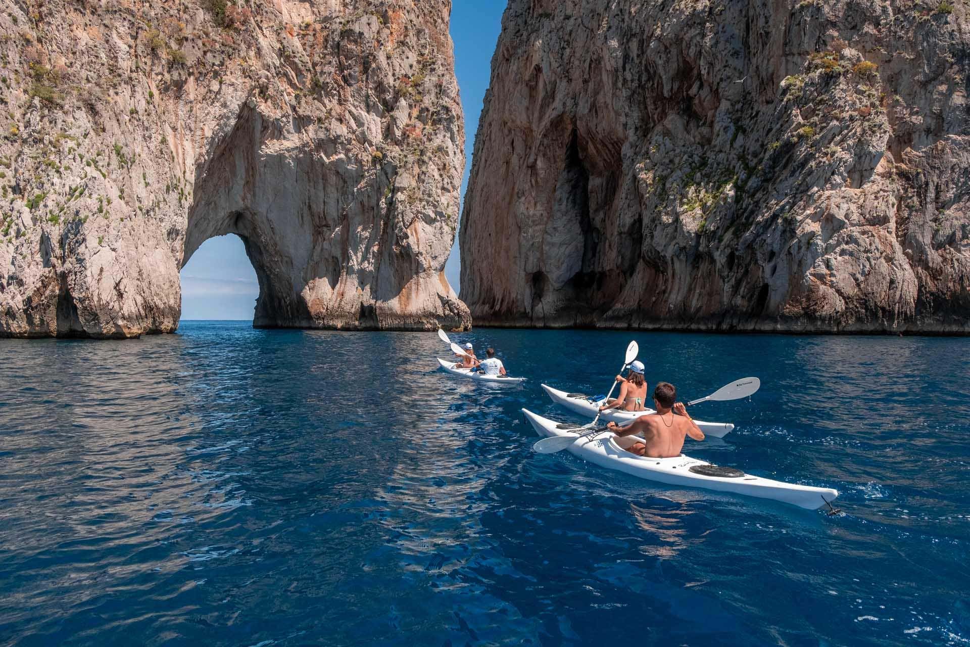 Balade en kayak à Capri Réservez en ligne sur