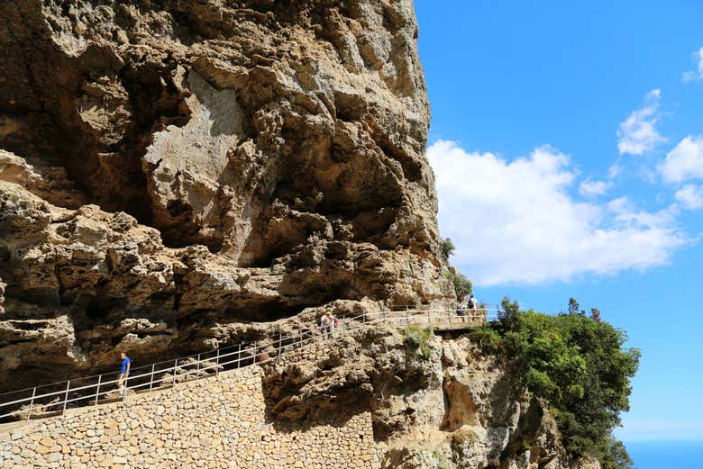 Going down the steps towards Positano
