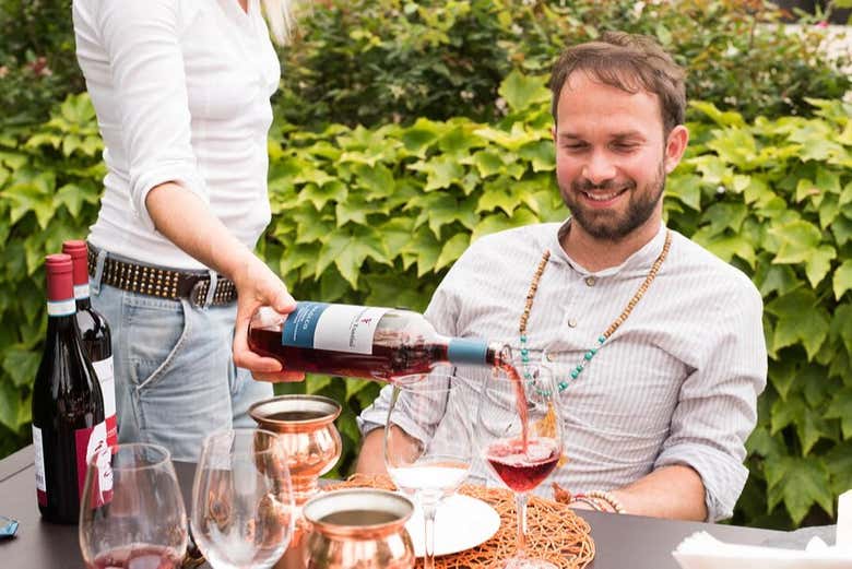Prêts pour la dégustation des vins de la cave