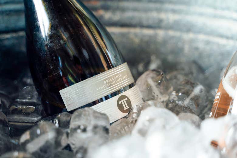 Vin frais prêt à être dégusté