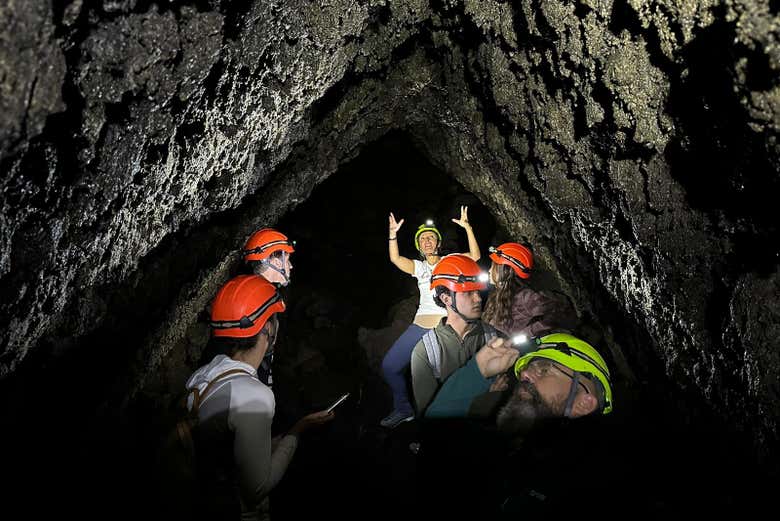 Interior de las cuevas volcánicas