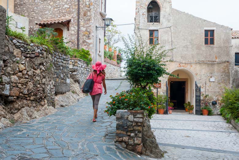 Strolling through Castelmola