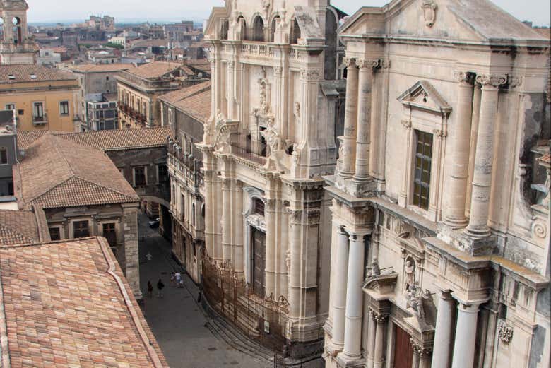 Via Crociferi