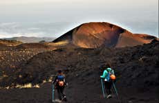 Trekking por el Etna y sus cuevas volcánicas