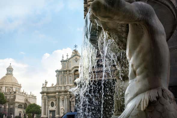 Tour privado por Catania con guía en español