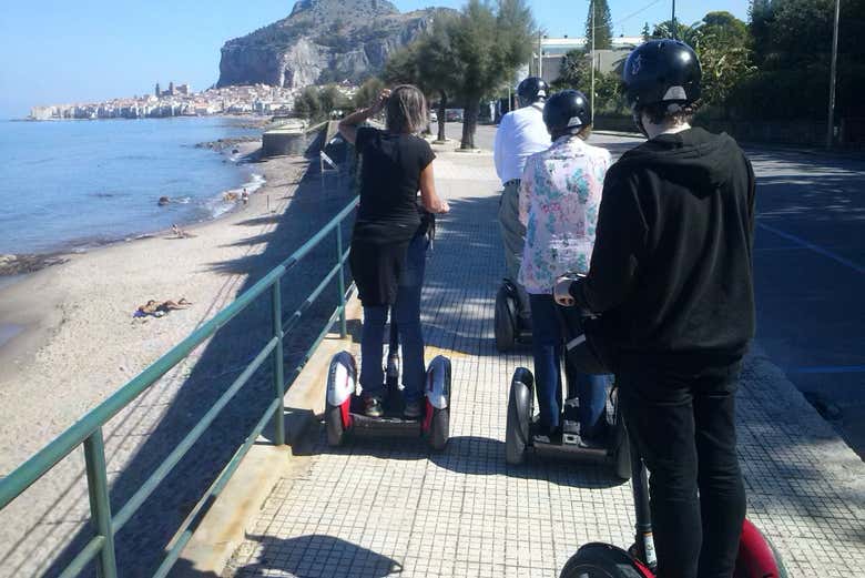Promenade du front de mer de Cefalù