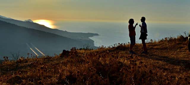 Tour di Cefalù in jeep al tramonto + barbecue
