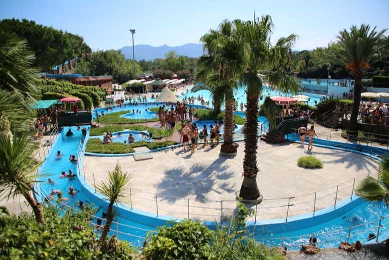 Parcourez le parc aquatique Le Caravelle