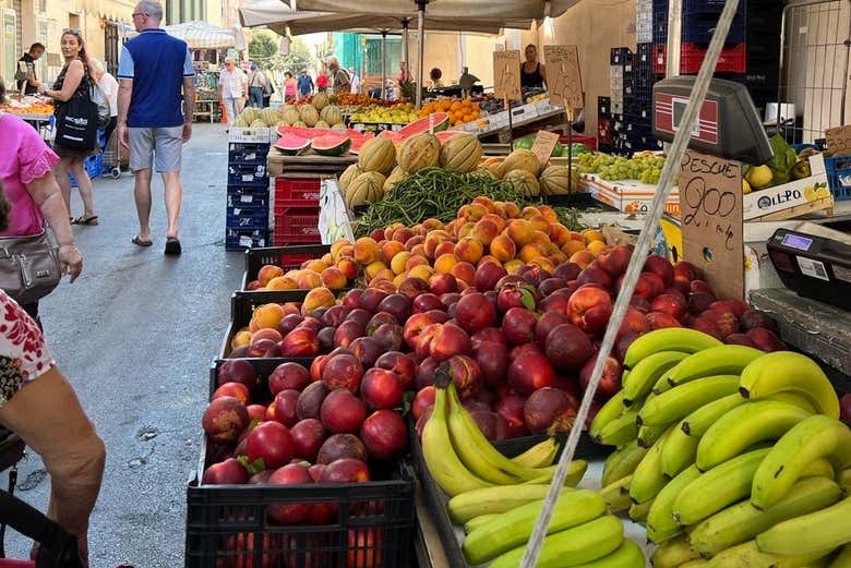 Explorez le marché local