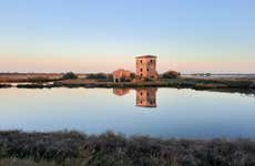 Giro in barca nelle saline di Comacchio