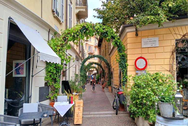 Via Olginati