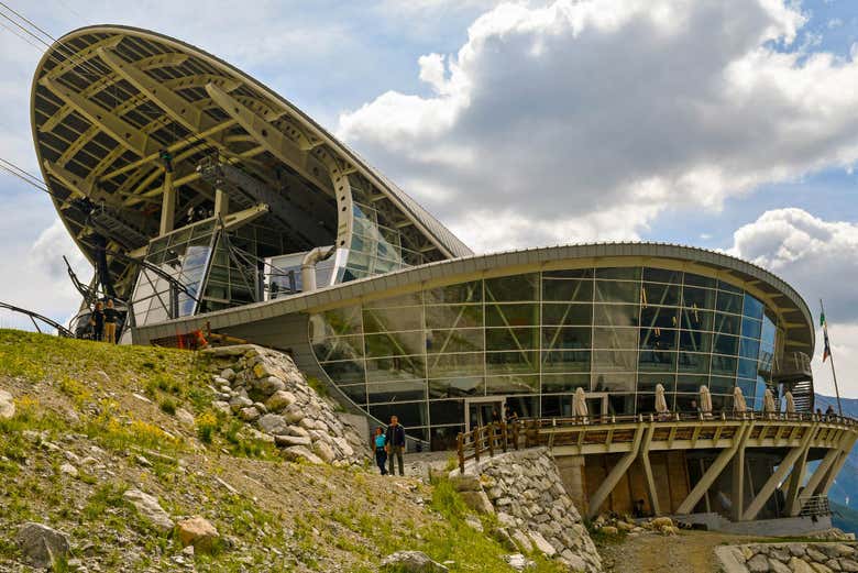 Cable car station