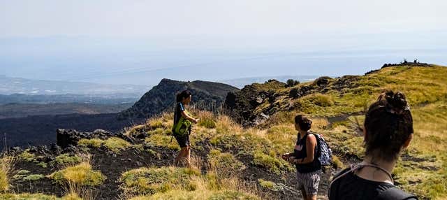 Senderismo por el Etna y el valle del Bove