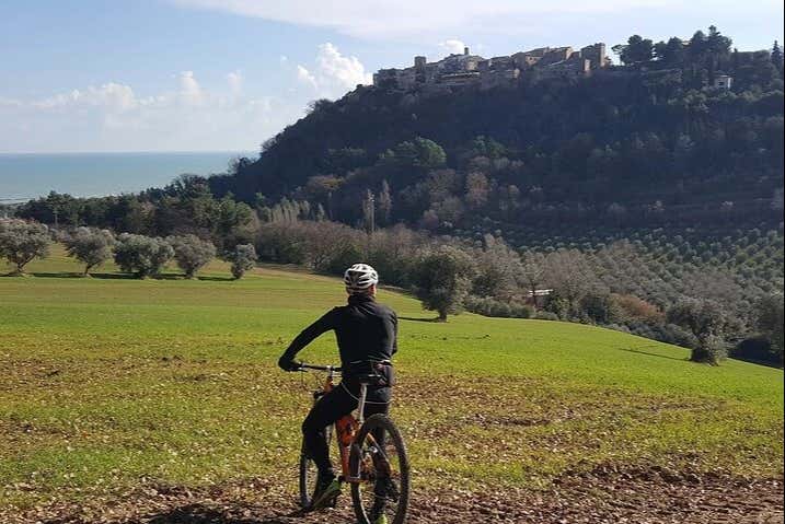 Contemplando i paesaggi di Fermo