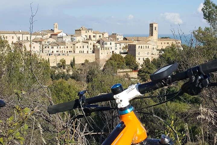 Tour in bicicletta a Fermo