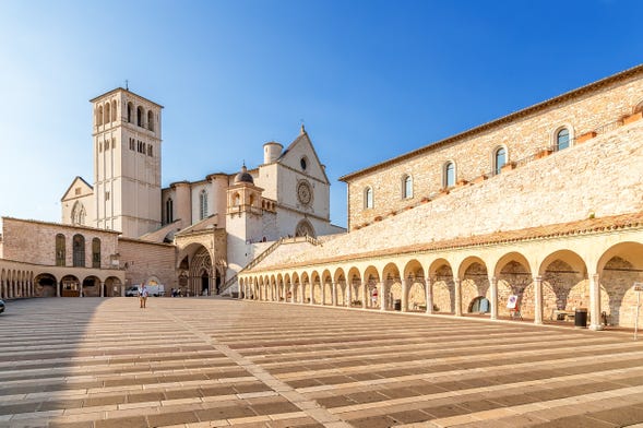 Escursione ad Assisi e Cortona