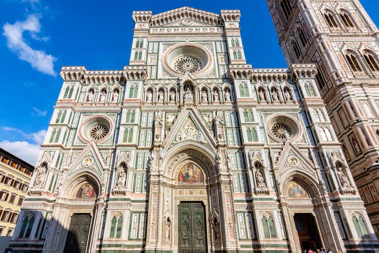 La facciata della Cattedrale di Santa Maria del Fiore