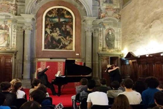 Concert dans l'église de Santa Monaca