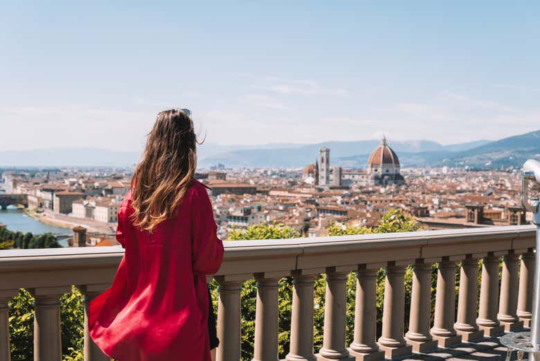 Contemplando la ciudad de Florencia