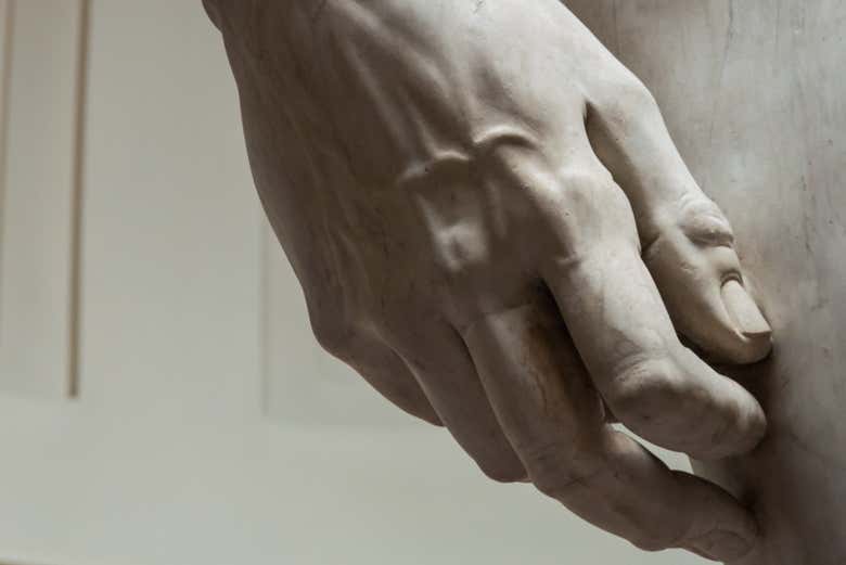 Detalle de la mano del David de Miguel Ángel 