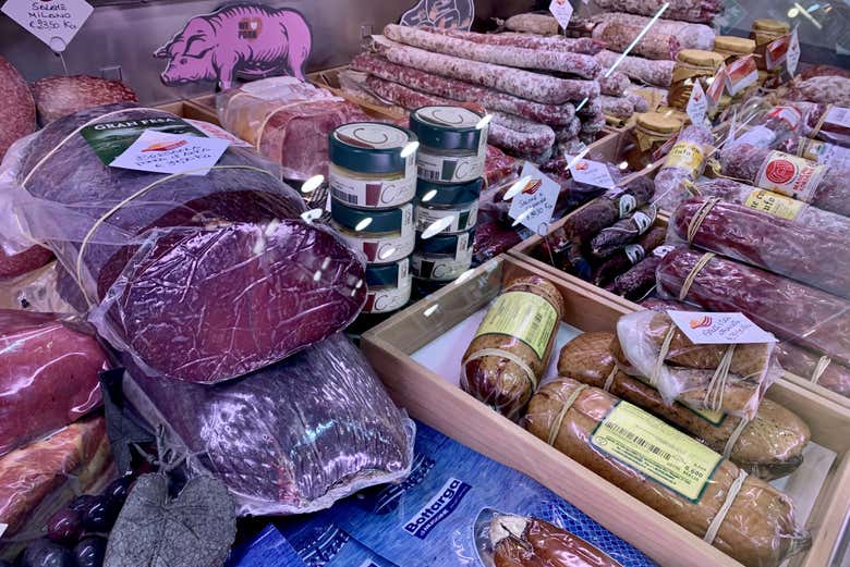 Conhecendo os famosos produtos embutidos de Florença