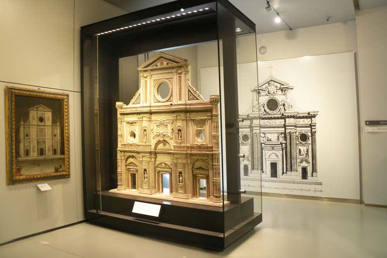 Contemplez l'une des maquettes du Musée du Duomo