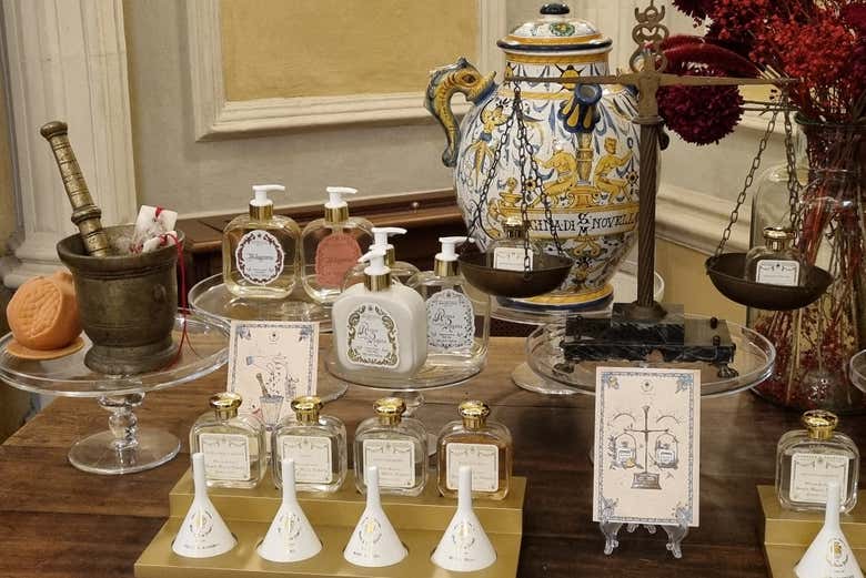 Explorez les pharmacies historiques