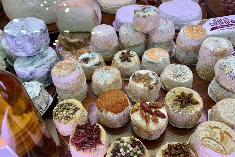 Conhecendo os diferentes tipos de queijos