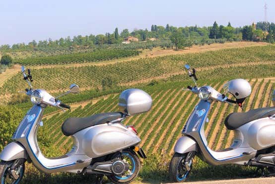 En vespa dans le Chianti