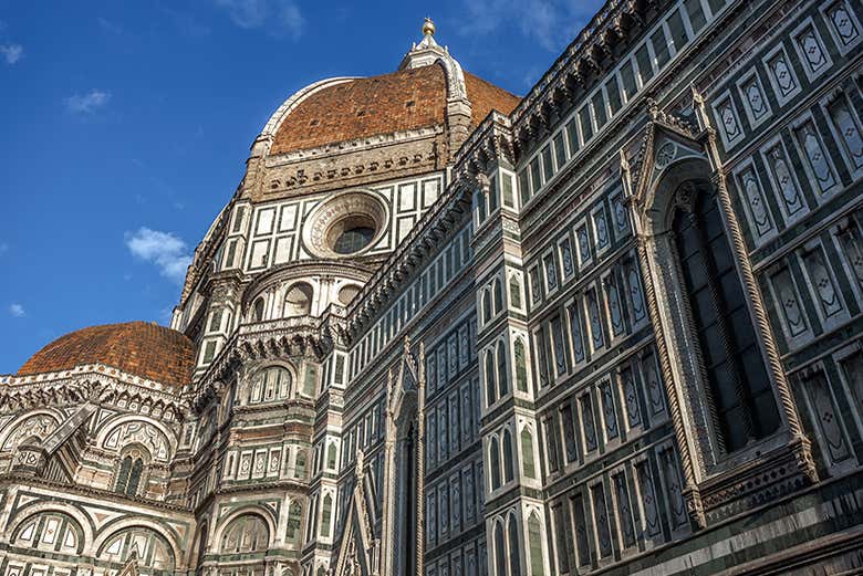 Disfrutando de la ciudad durante la visita guiada por Florencia