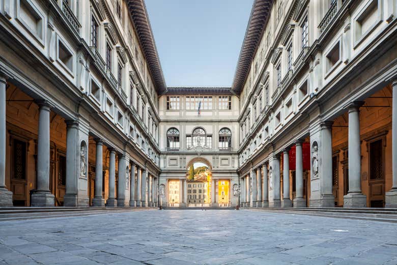 La Galería Uffizi es la gran pinacoteca de Florencia