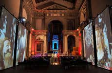 Concert opéra dans l'église Santo Stefano de Florence