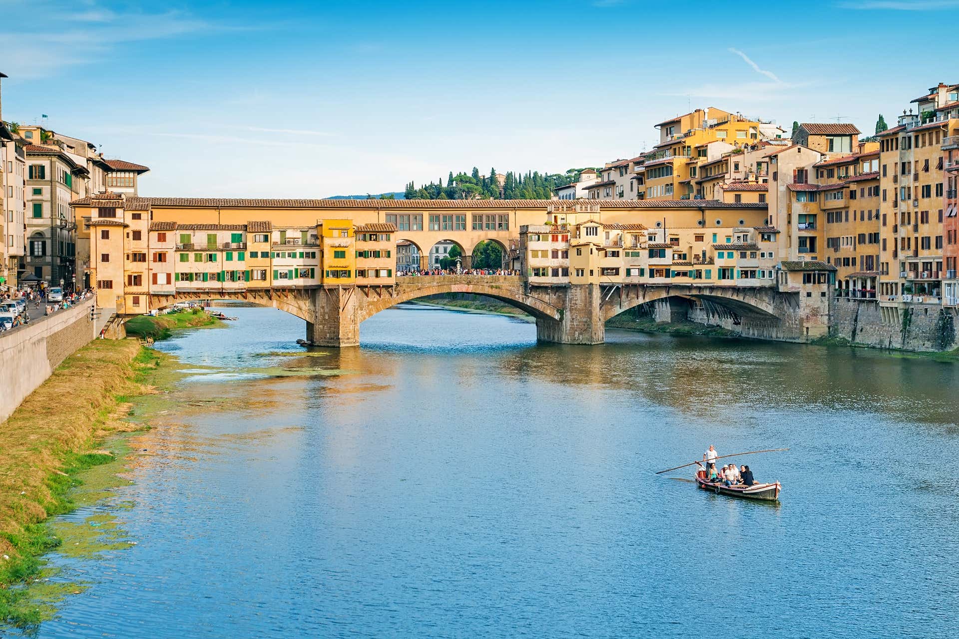 Giro in barca sul fiume Arno