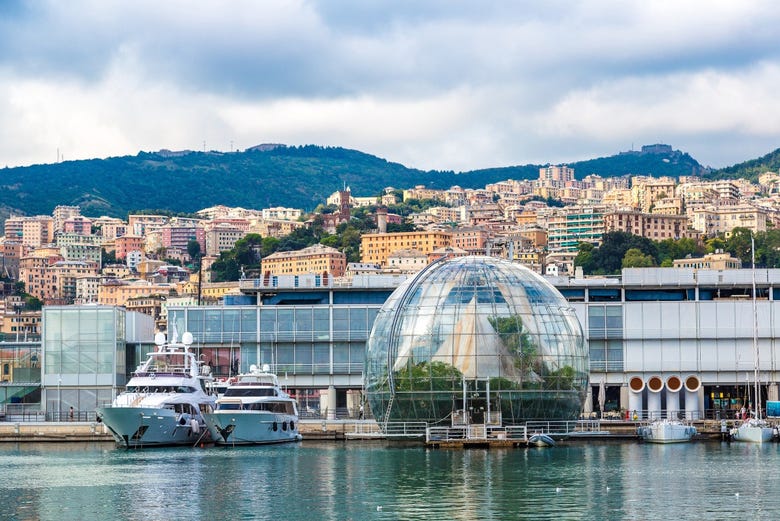 Biosfera nel porto di Genova