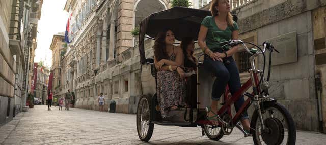 Visite guidée en tuk-tuk dans Gênes
