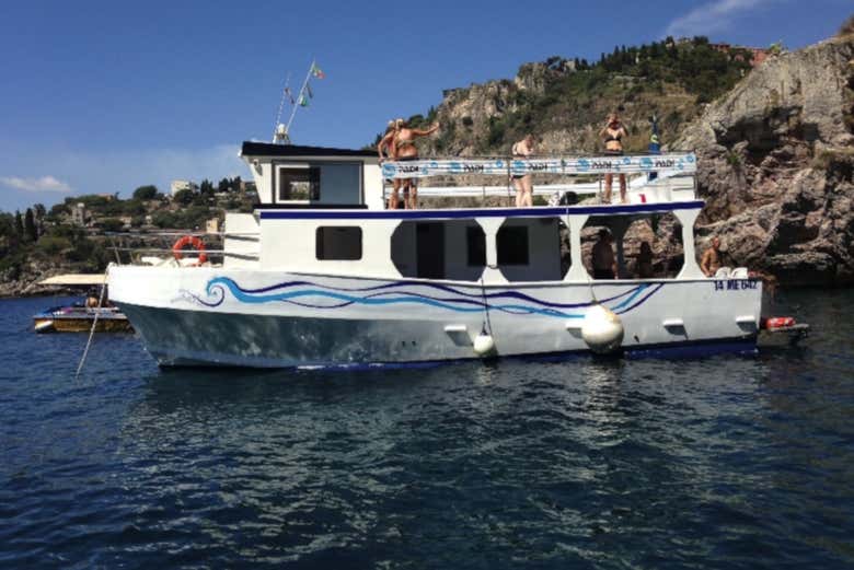 Barco para el paseo