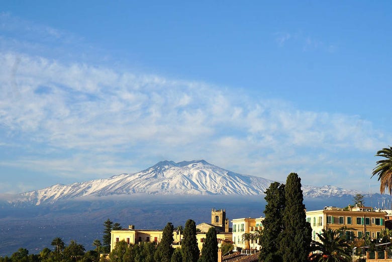 Vistas do vulcão Etna de Taormina