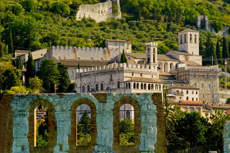 Gubbio y su imponente teatro romano
