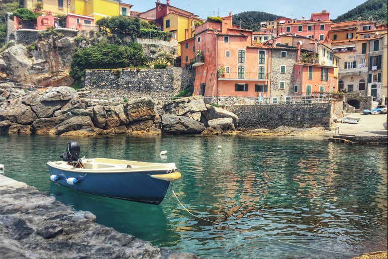 Un bateau amarré à Lerici