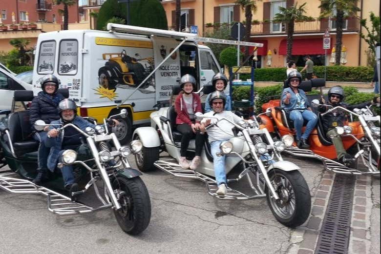 Trimotos listas para el tour
