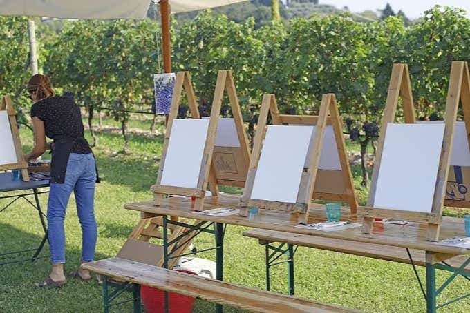 Caballetes listos para pintar
