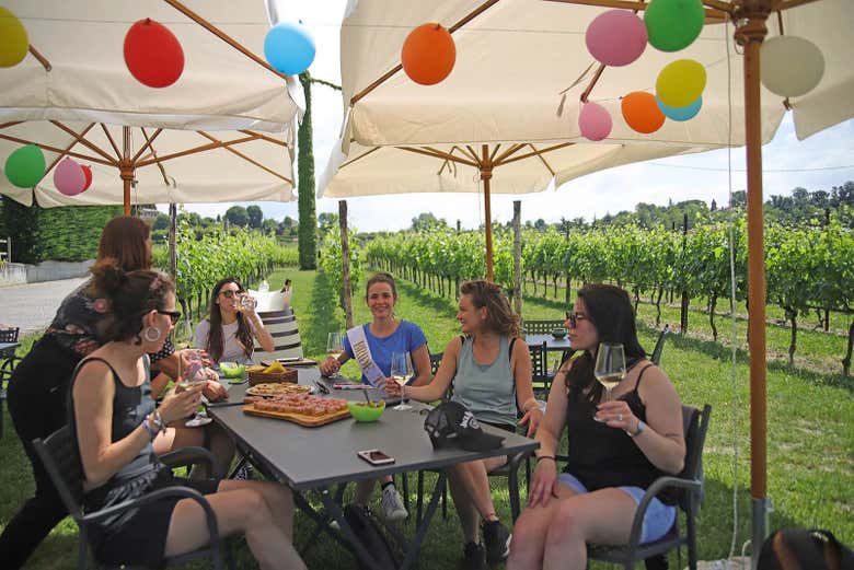Enjoying the wine tasting!