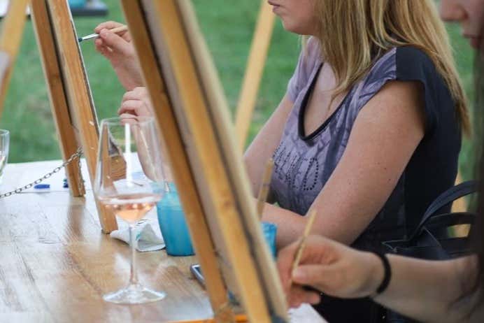 Pintando con vino