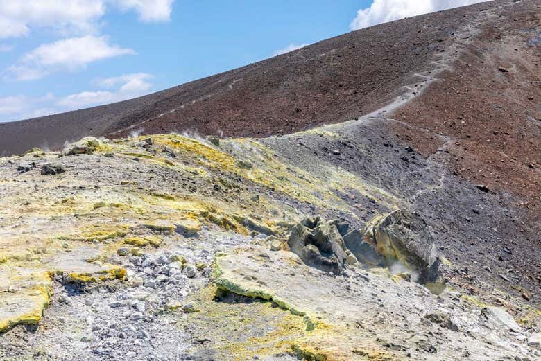 Trilha por Vulcano