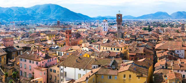 Excursión a Lucca y Pisa
